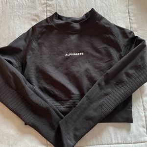 Alphalete ozone high neck top, size Medium. Black. Worn twice.